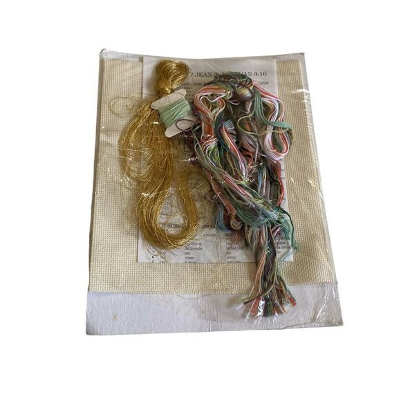 Leisure Arts JOHN 3:16 Praying Hands Counted Cross Stitch Kit 114912 Easter - Picture 9 of 10